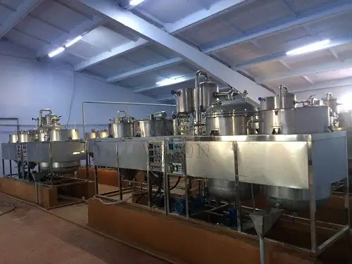 Cottonseed oil refining section with degumming, bleaching, and deodorization towers